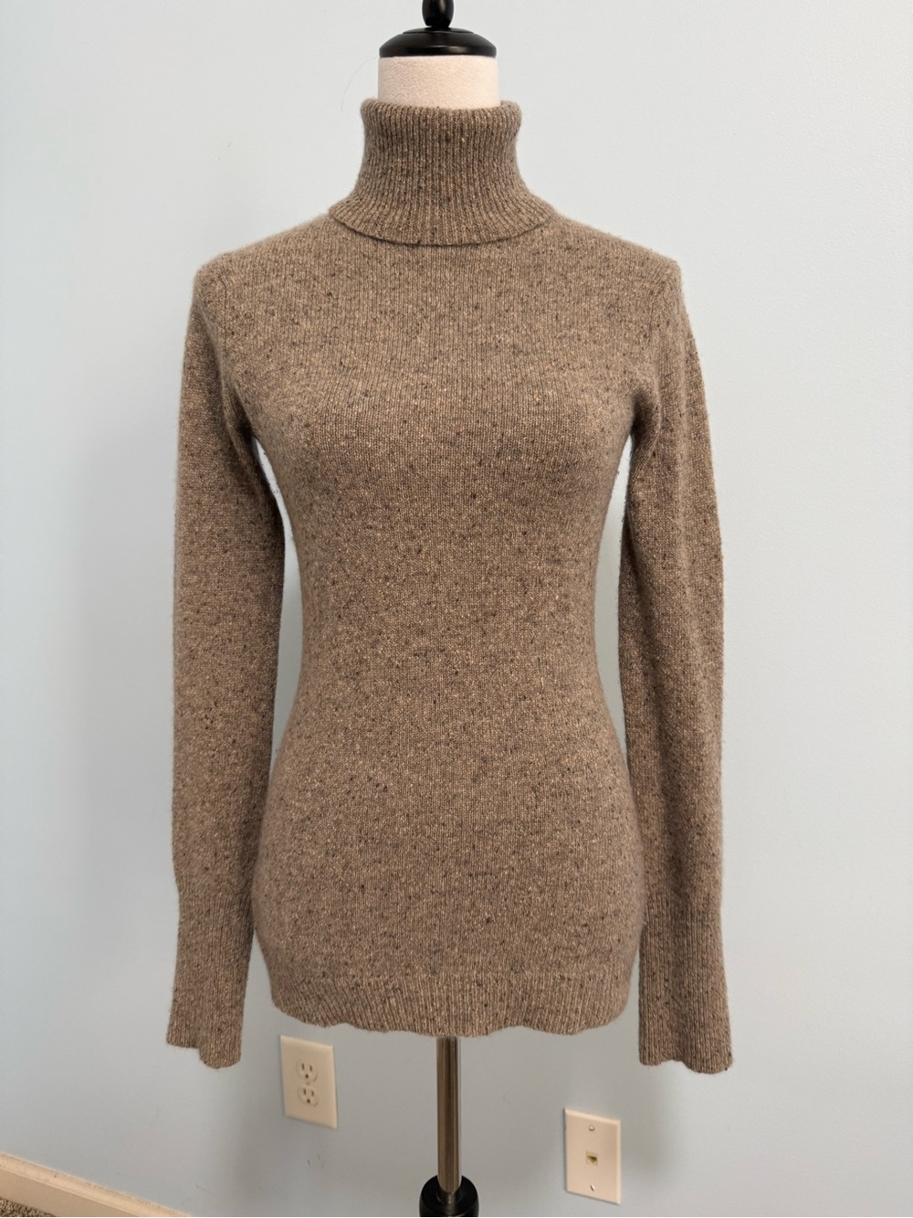 Autumn Cashmere Women’s 100% Cashmere Turtleneck Sweater Taupe Size S